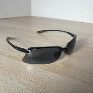 Maui Jim MJ-411-02 Sunglasses MJ Sport Japan READ Black